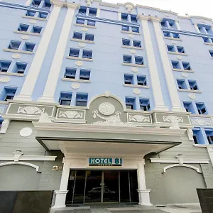 81 Premier Star Singapura
